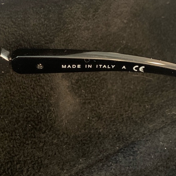 Chanel Sunglasses with Original Case - Picture 5 of 7